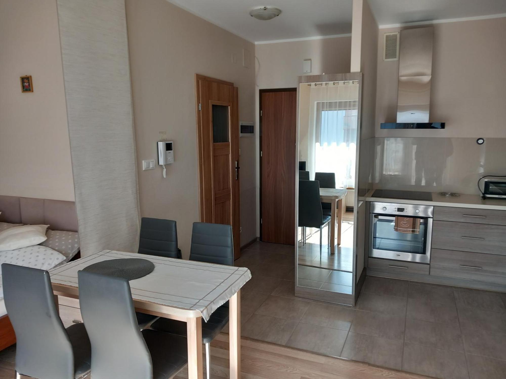 Apartament Jelenia Gora - Cieplice 외부 사진